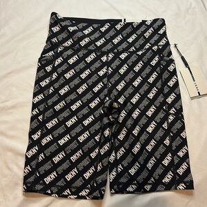 ✨NWT MSRP $49.50 DKNY Sport High Waist Bike Short Size Small w/Side Pockets